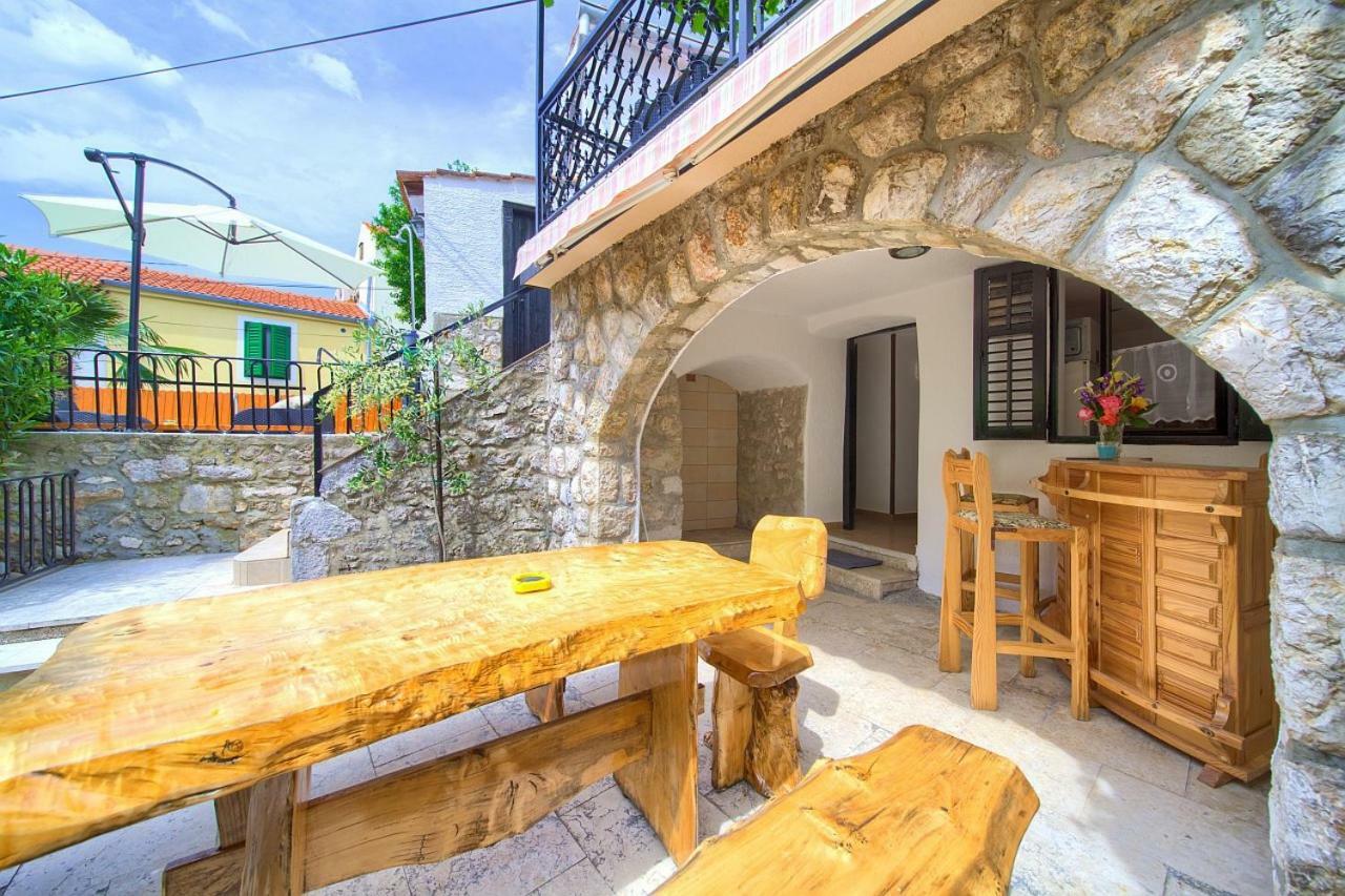 Holiday Home Traum Đảo Krk Ngoại thất bức ảnh